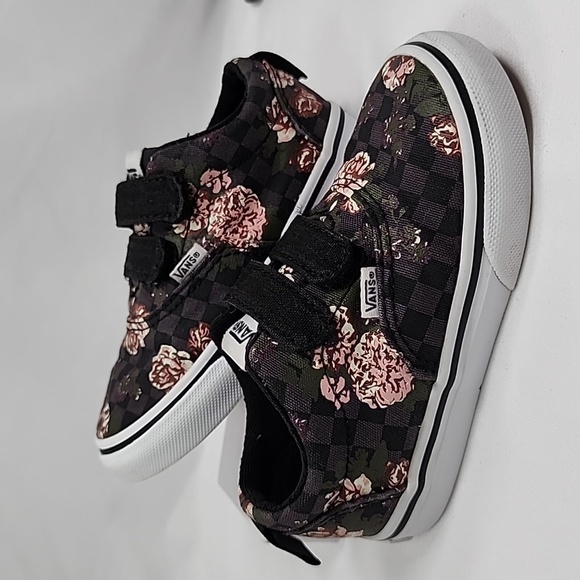 Vans Shoes Vans Doheny Floral Checkered Skate Shoes Size 7 Poshmark